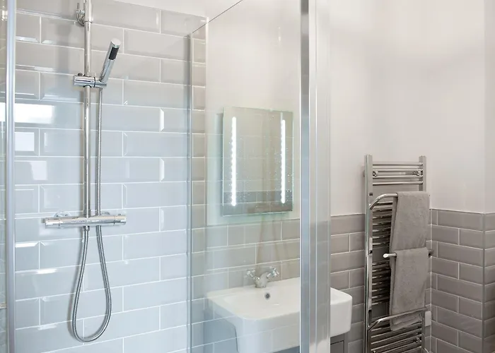 Inglewood Terrace * פנרית'